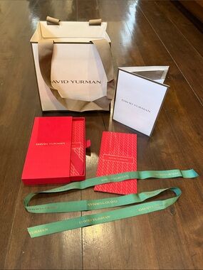David Yurman Red Gift Box, Green Branded Ribbon, Shopping Bag, Polishing Cloth